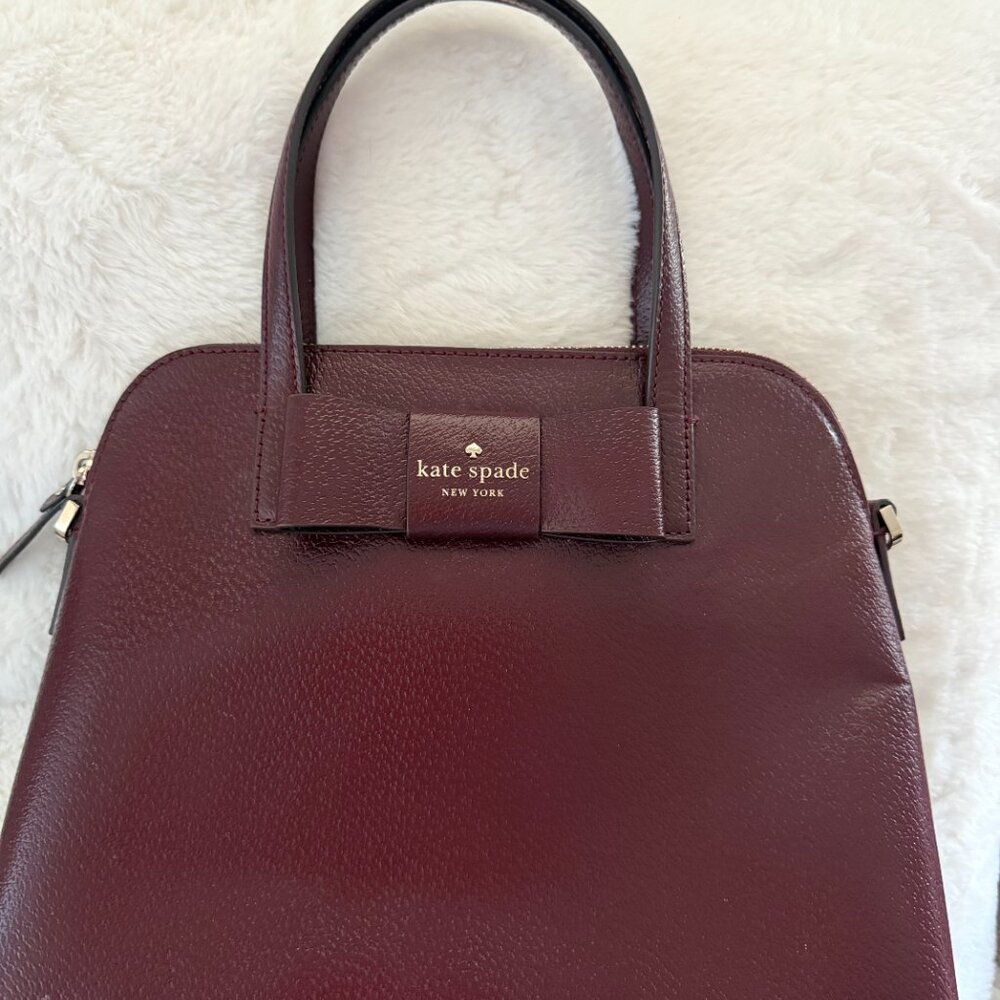 Kate Spade Purse PLUS matching Wallet: Matthews Street, Like New w/dust cover